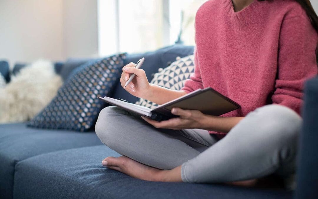 Tips to Saving for the Girl in Her Twenty Somethings